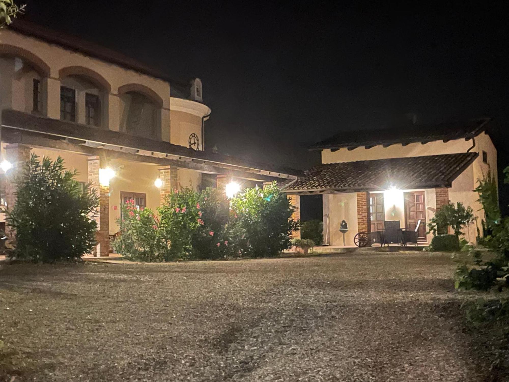 Azienda Agricola Tenuta Del Barone Каллиано Экстерьер фото